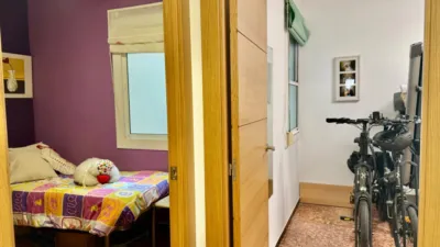 Piso en venta en Carrer de la Mare de Déu de Port, cerca de Carrer de l' Aviador Ruiz de Alda, La Marina del Port-Parc de Montjuïc (Distrito Sants-Montjuïc. Barcelona Capital) de 390.000 €