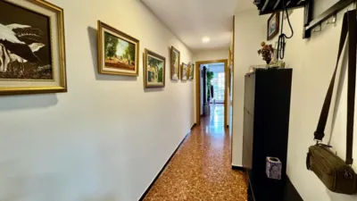 Piso en venta en Carrer de la Mare de Déu de Port, cerca de Carrer de l' Aviador Ruiz de Alda, La Marina del Port-Parc de Montjuïc (Distrito Sants-Montjuïc. Barcelona Capital) de 390.000 €
