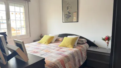 Piso en venta en Carrer de la Mare de Déu de Port, cerca de Carrer de l' Aviador Ruiz de Alda, La Marina del Port-Parc de Montjuïc (Distrito Sants-Montjuïc. Barcelona Capital) de 390.000 €