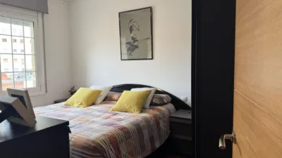 Piso en venta en Carrer de la Mare de Déu de Port, cerca de Carrer de l' Aviador Ruiz de Alda, La Marina del Port-Parc de Montjuïc (Distrito Sants-Montjuïc. Barcelona Capital) de 390.000 €