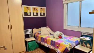 Piso en venta en Carrer de la Mare de Déu de Port, cerca de Carrer de l' Aviador Ruiz de Alda, La Marina del Port-Parc de Montjuïc (Distrito Sants-Montjuïc. Barcelona Capital) de 390.000 €