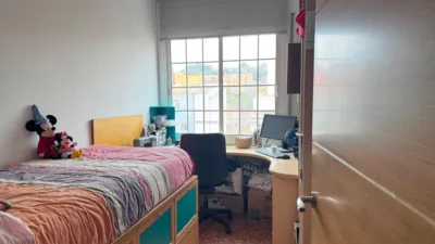 Piso en venta en Carrer de la Mare de Déu de Port, cerca de Carrer de l' Aviador Ruiz de Alda, La Marina del Port-Parc de Montjuïc (Distrito Sants-Montjuïc. Barcelona Capital) de 390.000 €