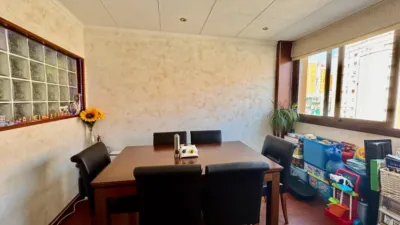 Piso en venta en Carrer de la Mare de Déu de Port, cerca de Carrer de l' Aviador Ruiz de Alda, La Marina del Port-Parc de Montjuïc (Distrito Sants-Montjuïc. Barcelona Capital) de 269.000 €