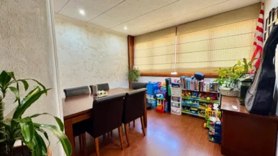 Piso en venta en Carrer de la Mare de Déu de Port, cerca de Carrer de l' Aviador Ruiz de Alda, La Marina del Port-Parc de Montjuïc (Distrito Sants-Montjuïc. Barcelona Capital) de 269.000 €
