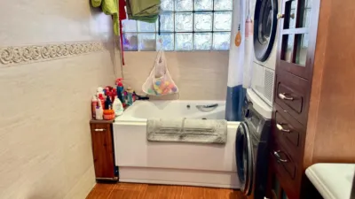 Piso en venta en Carrer de la Mare de Déu de Port, cerca de Carrer de l' Aviador Ruiz de Alda, La Marina del Port-Parc de Montjuïc (Distrito Sants-Montjuïc. Barcelona Capital) de 269.000 €