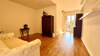 Piso en venta en Passeig de la Zona Franca, La Marina del Port-Parc de Montjuïc (Distrito Sants-Montjuïc. Barcelona Capital) de 290.000 €