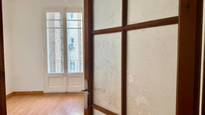 Piso en venta en Carrer de Còrsega, cerca de Carrer de Casanova, L'Antiga Esquerra de l'Eixample (Distrito Eixample. Barcelona Capital) de 439.000 €