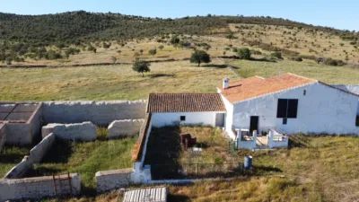 Chalet rústico en venta en Puebla de Guzmán - Vista 6