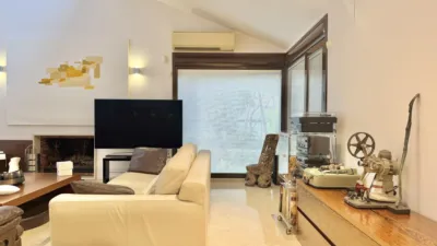 Detached family home on Puerto de Navacerrada Street photo 37