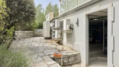 Detached family home on Puerto de Navacerrada Street photo 19