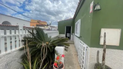 Chalet unifamiliar en venta en Calle de los Hermanos Lumière, Cruce de Arinaga (Agüimes) de 470.000 €