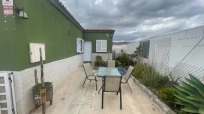 Chalet unifamiliar en venta en Calle de los Hermanos Lumière, Cruce de Arinaga (Agüimes) de 470.000 €