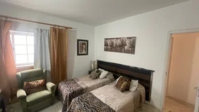 Chalet unifamiliar en venta en Calle de los Hermanos Lumière, Cruce de Arinaga (Agüimes) de 470.000 €