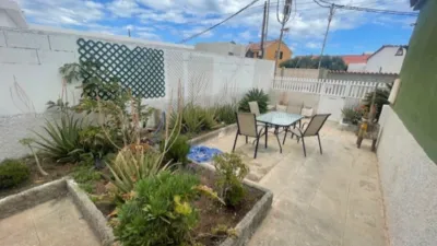 Chalet unifamiliar en venta en Calle de los Hermanos Lumière, Cruce de Arinaga (Agüimes) de 470.000 €