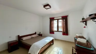 Chalet en venta en Calle Camino de Goma, Antigua de 800.000 €