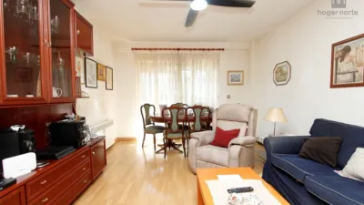 Apartment in Ensanche photo 11