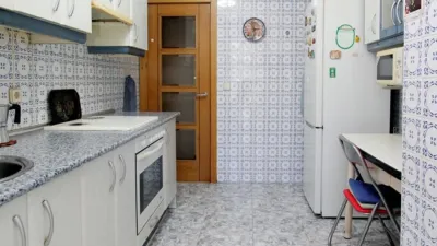 Apartment in Ensanche photo 9