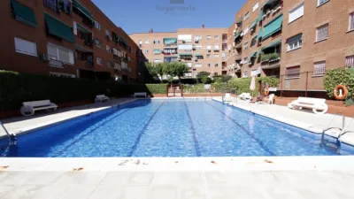 Apartment in Ensanche photo 2