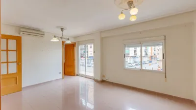 Apartment on Carrer de Venezuela photo 4