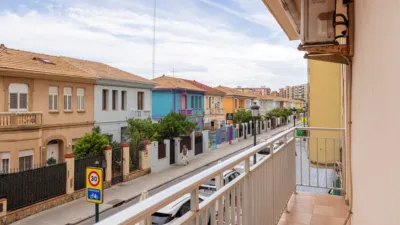 Apartment on Carrer de Venezuela photo 7