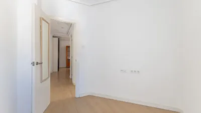 Top floor flat on Carrer de l'Heroi Romeu photo 15
