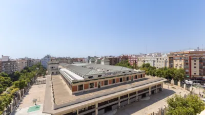 Top floor flat on Carrer de l'Heroi Romeu photo 20