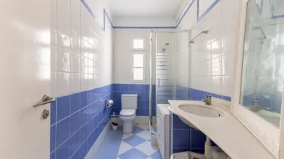 Top floor flat on Carrer de l'Heroi Romeu photo 18