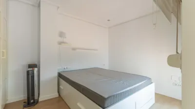 Top floor flat on Carrer de l'Heroi Romeu photo 13