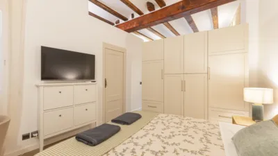 Flat on Calle de Lope de Rueda photo 11