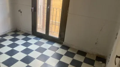 Piso en venta en Calle de Sal, Casco Antiguo (Distrito Centro. Toledo Capital) de 183.000 €