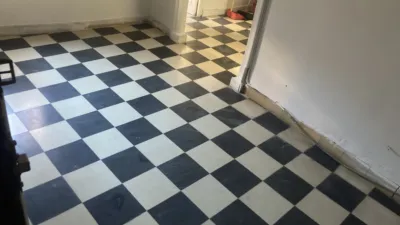 Piso en venta en Calle de Sal, Casco Antiguo (Distrito Centro. Toledo Capital) de 183.000 €