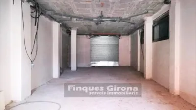 Local comercial en venta en Carrer de Joaquim Ruyra i Oms, 17, Eixample-Centre (Girona Capital) de 119.000 €