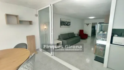 Apartment on Carrer de les Camèlies photo 13