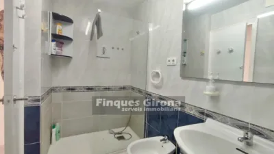 Apartment on Carrer de les Camèlies photo 20