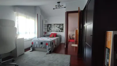 Chalet en venta en Calle de los Mozos, Guarnizo (El Astillero) de 460.000 €
