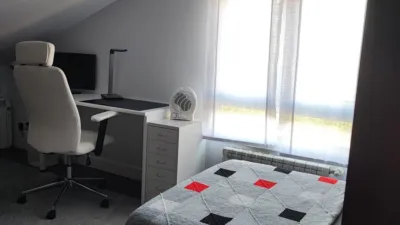 Chalet en venta en Calle de los Mozos, Guarnizo (El Astillero) de 460.000 €