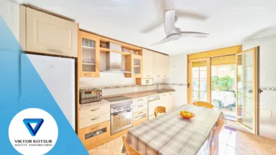 Casa en venta en Avenida de Carlos III, cerca de Calle de Máximo Cuervo, Aguadulce Sur (Distrito Aguadulce. Roquetas de Mar) de 800.000 €