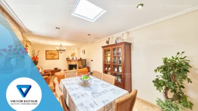 Casa en venta en Avenida de Carlos III, cerca de Calle de Máximo Cuervo, Aguadulce Sur (Distrito Aguadulce. Roquetas de Mar) de 800.000 €