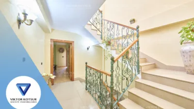 Casa en venta en Avenida de Carlos III, cerca de Calle de Máximo Cuervo, Aguadulce Sur (Distrito Aguadulce. Roquetas de Mar) de 800.000 €