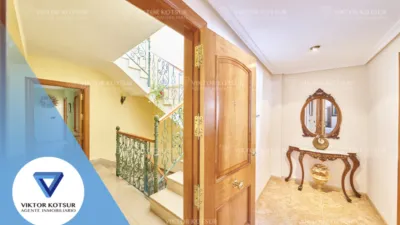 Casa en venta en Avenida de Carlos III, cerca de Calle de Máximo Cuervo, Aguadulce Sur (Distrito Aguadulce. Roquetas de Mar) de 800.000 €