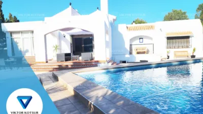 Chalet in Roquetas-Las Marinas Urbanization photo 3