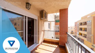 Apartment on San Isidro Labrador Street photo 2
