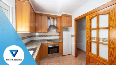 Apartment on San Isidro Labrador Street photo 9