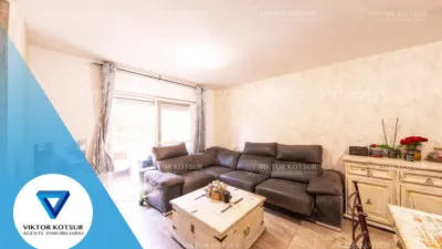 Apartment on Paseo del Palmeral photo 3