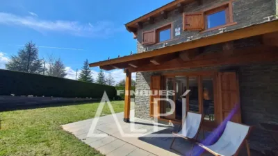House on Avinguda Pirineus photo 2