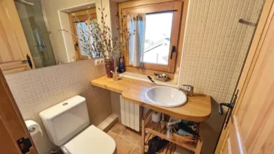 Casa en Avinguda Pirineus photo 40
