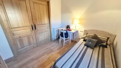 Casa en Avinguda Pirineus photo 32