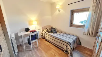 Casa en Avinguda Pirineus photo 34
