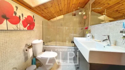 Casa adosada en venta en Carrer Major, Fontanals de Cerdanya de 465.000 €