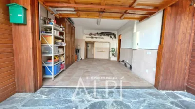 Casa adosada en venta en Carrer Major, Fontanals de Cerdanya de 465.000 €